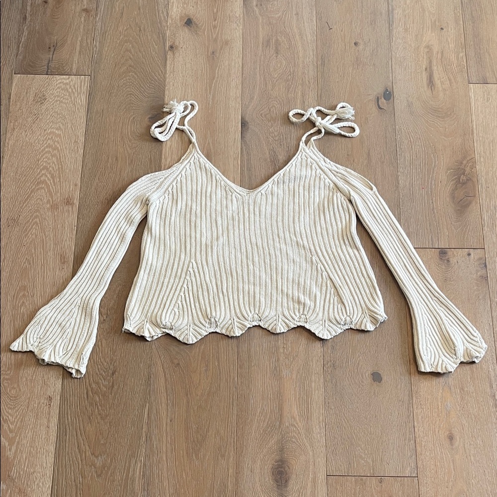 Torn by Ronny kobo Cream Ribbed Knit Women's Top sweater cold shoulder medium